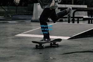 爱游戏体育app_皇家马德里球星维尼修斯开启疗愈假期，告别赛季疲惫，拥抱巴西阳光