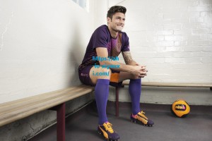 爱游戏体育-杨瀚森个人品牌标识震撼发布 瀚纳四方海 恒定九重森诠释新生代体育精神