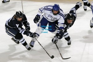 爱游戏下载：U16国足2-1力克乌兹别克斯坦，周雨诺贴地远射锁定胜局！
